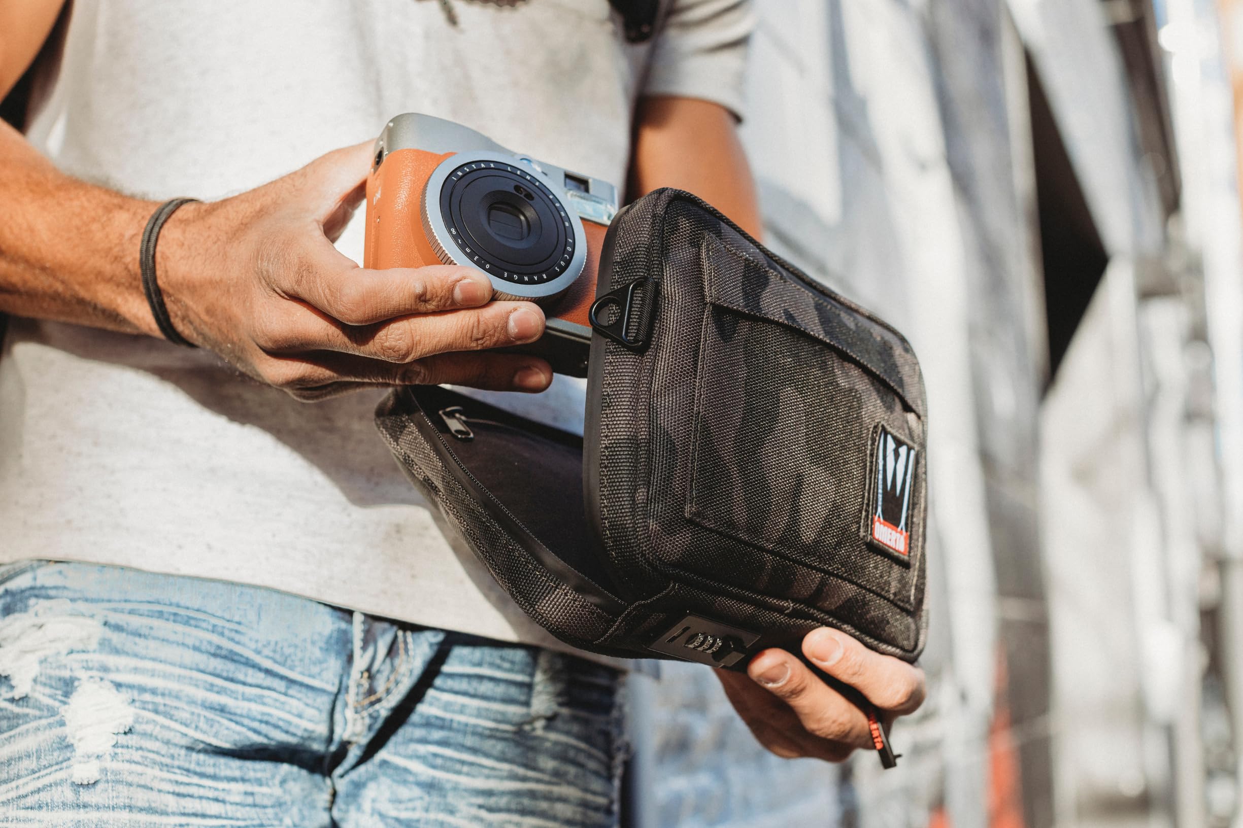 DIME BAGS Lockable Odor Sealing Padded Pouch, 3-Digit Combo Lock & Hidden Storage Pocket, Carbon Lined Scent Protection Boss - Image 7