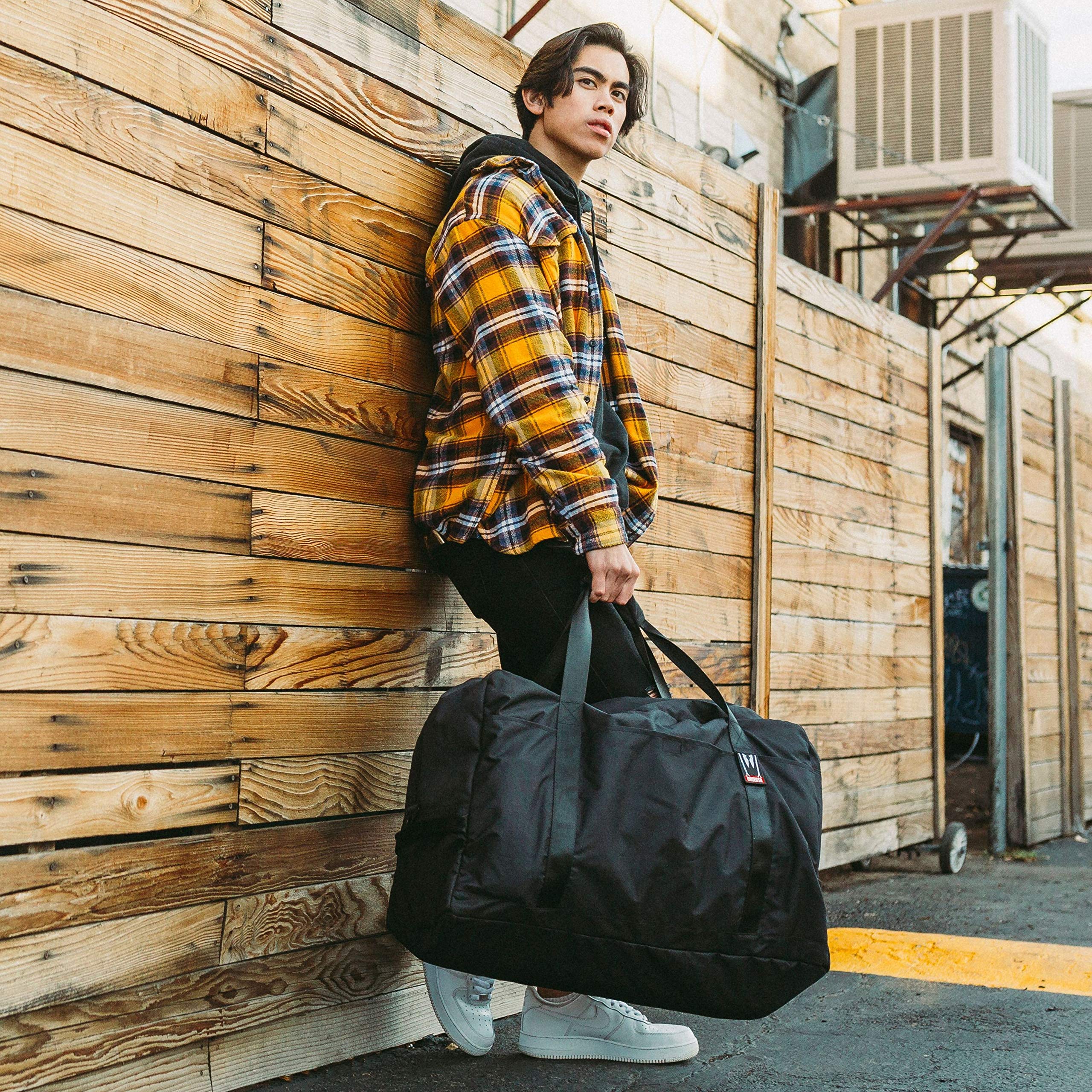 Dime Bags Odor Sealing Large Duffle Bag with Lockable Zipper for Travel Protection, Carbon-Lined for Scent & Spill Protection, Water-Resistant Polyester Exterior, 9 Compartments for Storage (Black) - Image 8